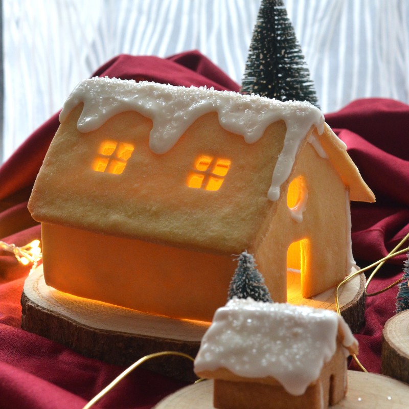 Décoration Maison Pain d'Épice Made In France Idée Boite Cadeau Noël Loisir  créatifs de Noël pour Enfants Gingerbread House kit - Cdiscount Au quotidien
